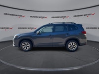 // ACCIDENT FREE!! // This 2023 Subaru Forester Touring is a well-equipped used SUV offered by Haldi... (image 4)