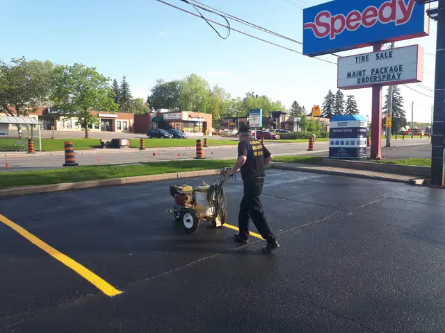 Parking Lot Paving Sales Rep Required in Sales & Retail Sales in Ottawa - Image 15