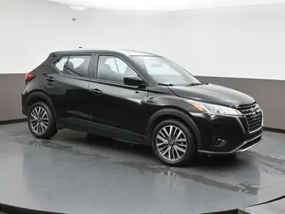 2024 Nissan Kicks SV comes with heated seats and steering wheel, apple carplay and android auto, bli...