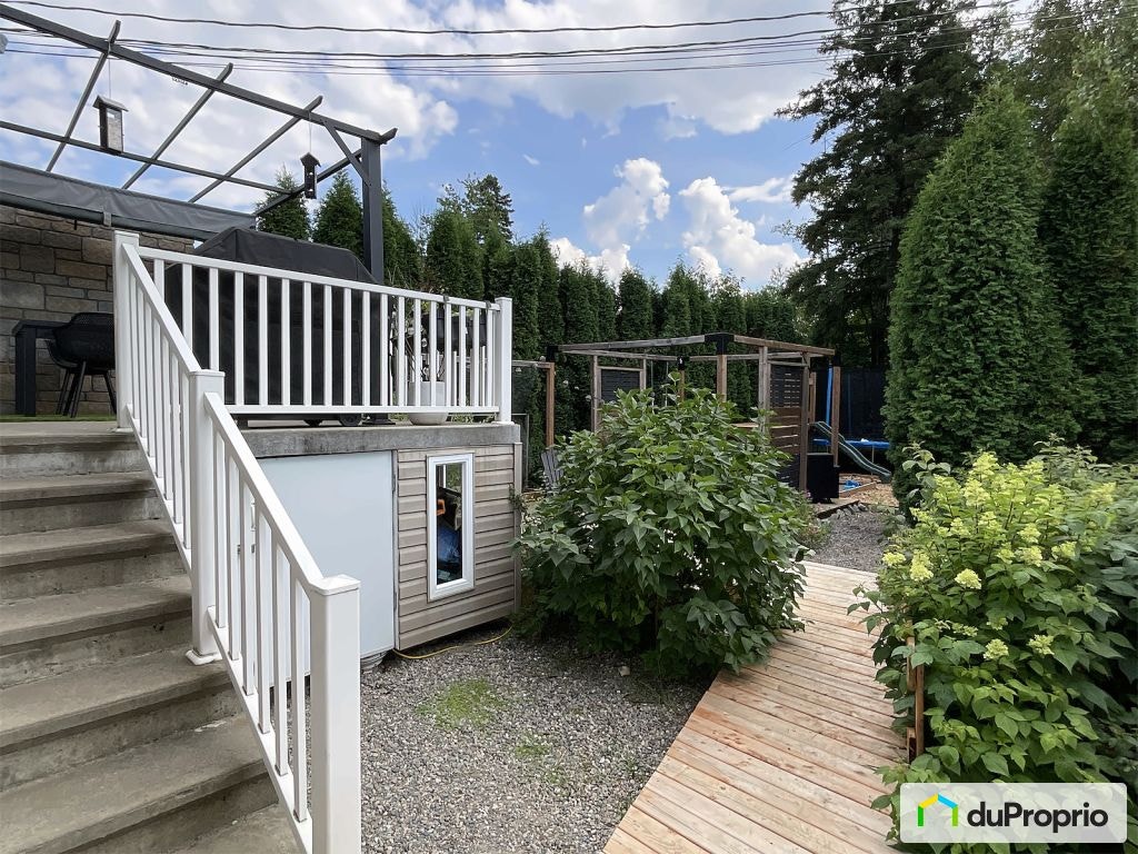 $494,900 - Semi-detached for sale in Chicoutimi (Chicoutimi) — photo 2