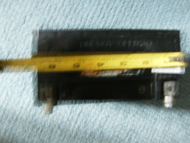 **B A T T E R Y**   +  }}}TOOL - BAG -  BRACKET{{{ in Other in Norfolk County - Image 4