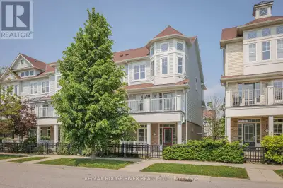 92 HARBOURSIDE DRIVE Whitby (Port Whitby), Ontario