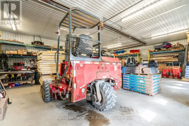 74 14TH AVENUE Hanover, Ontario in Commercial & Office Space for Sale in Owen Sound - Image 23