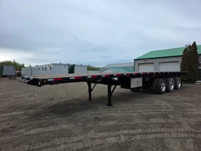 2012 Lode KIng 44ft Tri/A Picker Oilfield Float Hiboy Flatbed Trailer. Ab cvip expired May 2026. 38,...