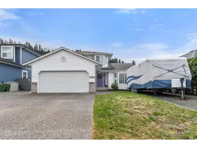 GREAT VALUE IN SARDIS! Come take a closer look at this Well Maintained 2 Level Home, just steps to t...