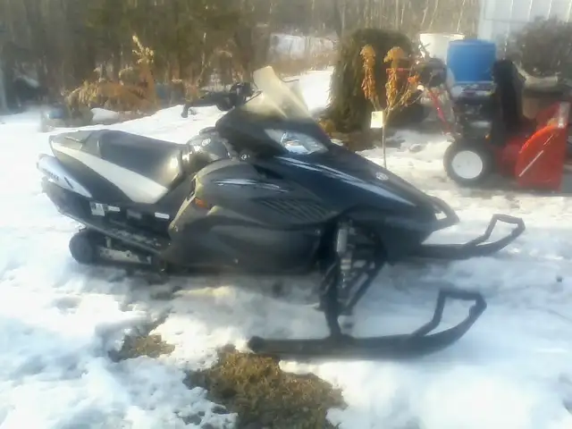 NUMEROUS.SLEDS.FOR.SALE.READ.BELOW.CALL.7802409380 in Snowmobiles in Edmonton - Image 7