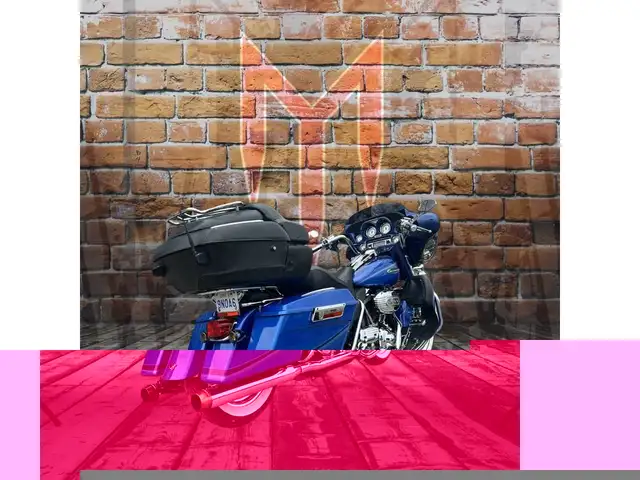 2007 Harley-Davidson ULTRA CLASSIC FLHTCUI in Sport Touring in Ottawa - Image 5