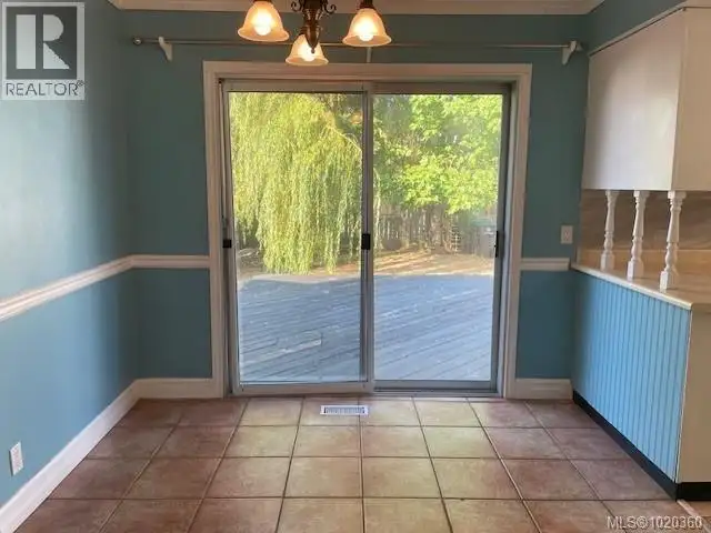 1746 Fitzgerald Ave Courtenay, British Columbia in Houses for Sale in Comox / Courtenay / Cumberland - Image 5