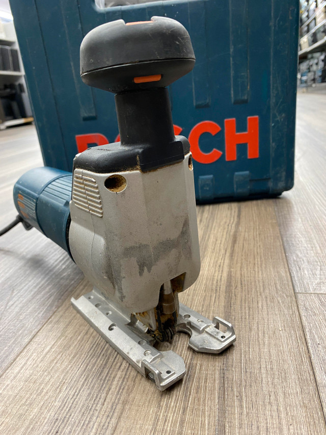 Bosch 1584AVS Variable Speed Barrel Grip Jig Saw in Power Tools in City of Toronto - Image 4