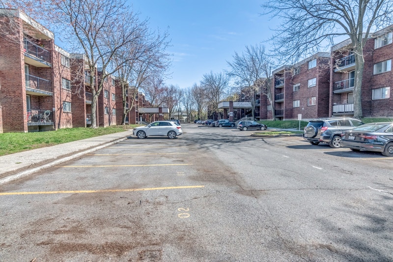 3 1/2 Style Condo, à Pierrefonds 1250 Locations longue durée Ville de Montréal Kijiji