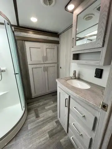 2020 Keystone 334BH in Travel Trailers & Campers in Edmonton - Image 15