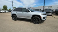 SPECIAL OFFER! This 2025 JEEP GRAND CHEROKEE LAREDO 4X4 has the following options Capri Leatherette/... (image 6)
