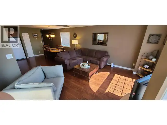 335 Sudbury Avenue Penticton, British Columbia in Houses for Sale in Penticton - Image 8