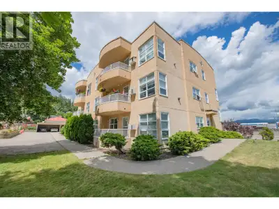 Welcome to this bright and cheerful 2-bedroom, 2-bathroom corner unit offering 860 square feet of ea...