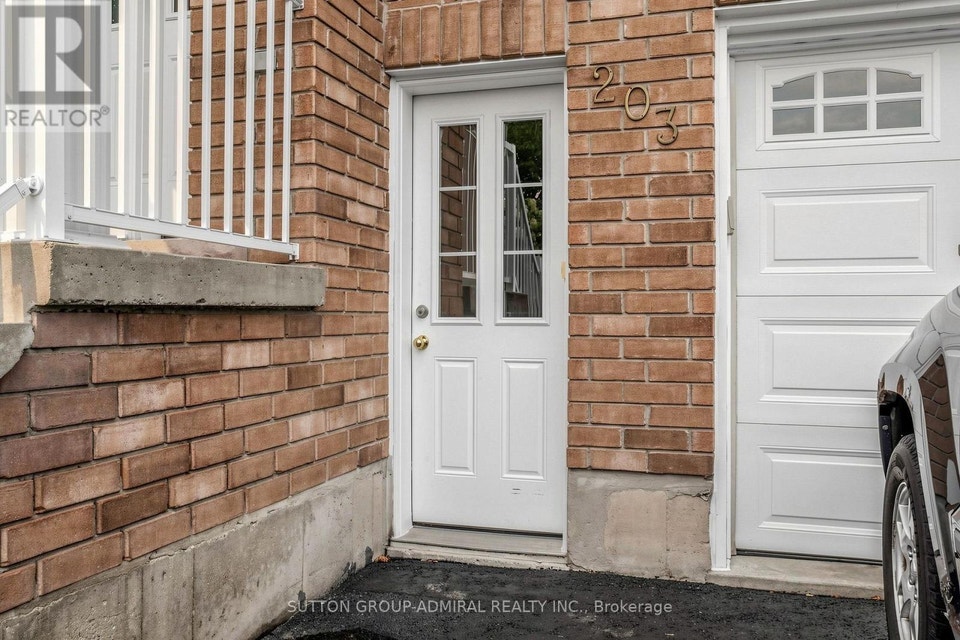 BSMT - 203 JOHN STREET Bradford West Gwillimbury (Bradford), Ont 2