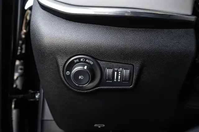 2022 Jeep Compass5828385120039833622
