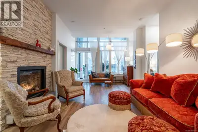 Welcome to Nanaimo’s finest waterfront living at The Pacifica—this is the one! This stunningly updat...