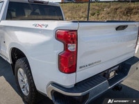 ENGINE 5.3L ECOTEC3 V8 (355 hp [265 kW] @ 5600 rpm 383 lb-ft of torque [518 Nm] @ 4100 rpm); featuri... (image 6)