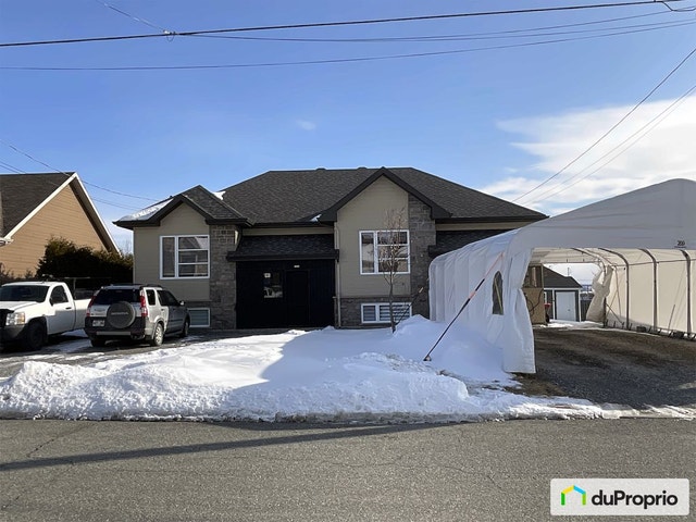 $355,000 - Semi-detached for sale in St-Elzear-de-Beauce — photo 1