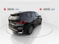 *** OTTAWA’S ORIGINAL IMPORT DEALER!! NO ACCIDENTS * SMETANA APPROVED *** This 2025 BMW X1 2.8i XDri... (image 7)