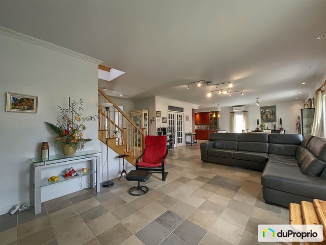 $1,299,000 - 2 Storey for sale in Longueuil (Vieux-Longueuil) — photo 2