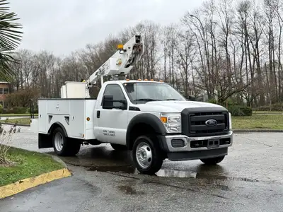 2012 Ford F-450 Super Duty 89,992 MILES / 144,828 KILOMETERS Terex Bucket / Model HI-RANGER NT-29 29...