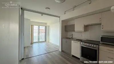 GORGEOUS 2-BEDROOM CONDO WITH BREATHTAKING CITY VIEWS