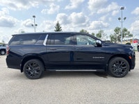 AMVIC Licensed Dealer Underpin your adventures with the robust and capable 2024 Chevrolet Suburban P... (image 9)