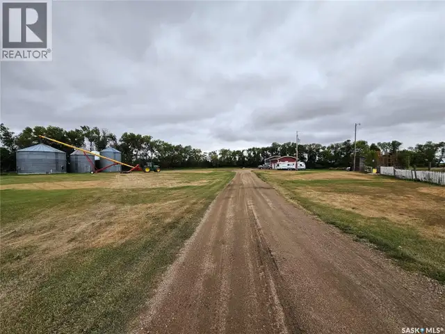 Redvers South Acreage. Antler Rm No. 61, Saskatchewan in Houses for Sale in Regina - Image 12