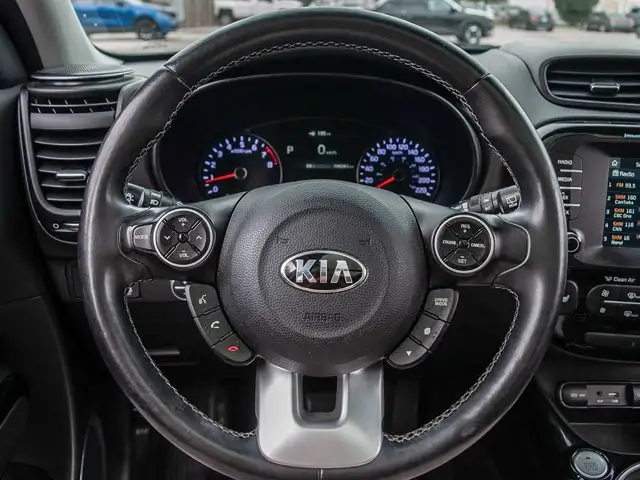 2019 Kia Soul EX PREM | Leather | Panoramic Sunroof in Cars & Trucks in London - Image 18