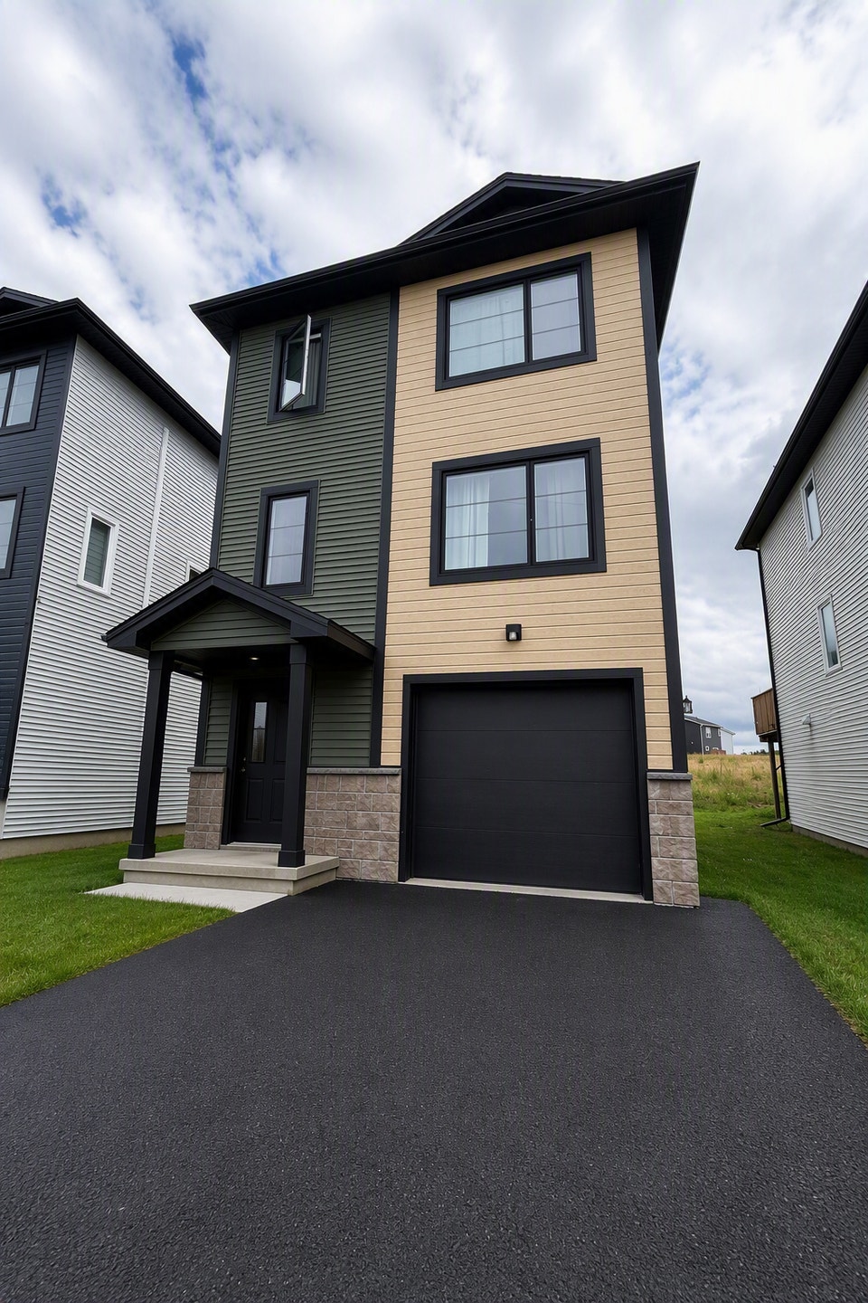 26-088 Modern home in Beechville 1