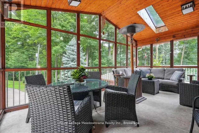 5590 STEELES AVENUE W Milton, Ontario in Houses for Sale in Oakville / Halton Region - Image 23