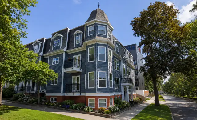 17-083 Spacious, Prime South End! Short walk to downtown Halifax in Long Term Rentals in City of Halifax - Image 17