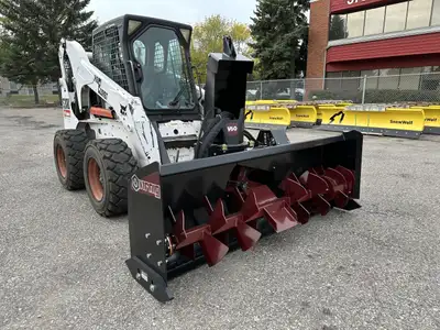 High End Blower - BLOW OUT PRICE!!!! Throws up to 40', 18" Auger, 24" Fan, Direct Drive, Power Coat,...