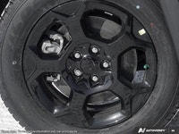 This Jeep Compass boasts a Intercooled Turbo Regular Unleaded I-4 2.0 L/122 engine powering this Aut... (image 7)