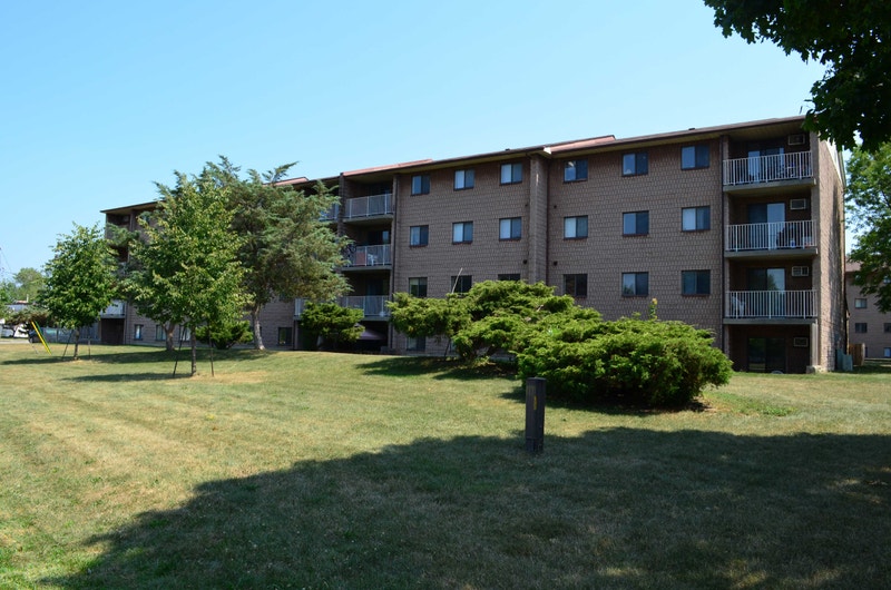 Two Bedroom Apartments Tranby at Lauzon Road Long Term Rentals