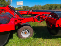 New 52' BW TRAIL  Land Rollers, Save thousands!