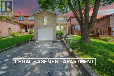 **Absolute Showstopper** Welcome To This Beautiful Detached Home In AJAX. Recently Spent Over 100K I...