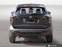 This Nissan Kicks has a trusty Regular Unleaded I-4 2.0 L/122 engine powering this Variable transmis... (image 4)
