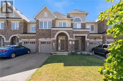 Beautiful 5 year old, 1587 sq ft., 3 bedroom, 2.5 bath, townhouse for rent in Beamsville! Close to a...