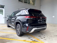 Turbocharged,All Wheel Drive,Brake Assist,Aluminum Wheels,4-Wheel Disc Brakes,ABS,Power Steering,Tir... (image 9)
