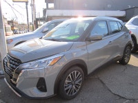 AUTOMATIC. FINISHED IN PASTEL GREY WITH BLACK INTERIOR. ALLOY WHEELS, A/C, BACK UP CAMERA, premium S... (image 1)