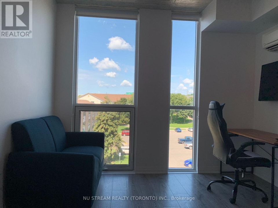 423 - 1900 SIMCOE STREET N Oshawa (Samac), Ontario 3