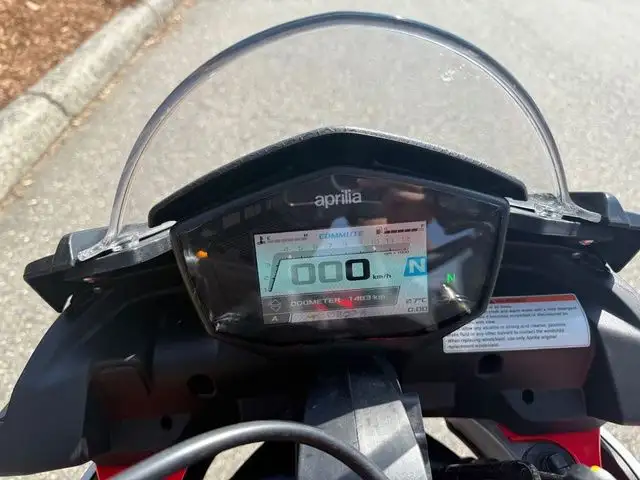 2021 Aprilia Tuono 660 in Street, Cruisers & Choppers in Delta/Surrey/Langley - Image 10