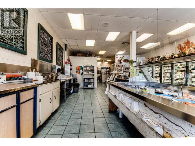 3408 31 Avenue Vernon, British Columbia in Commercial & Office Space for Sale in Vernon - Image 12