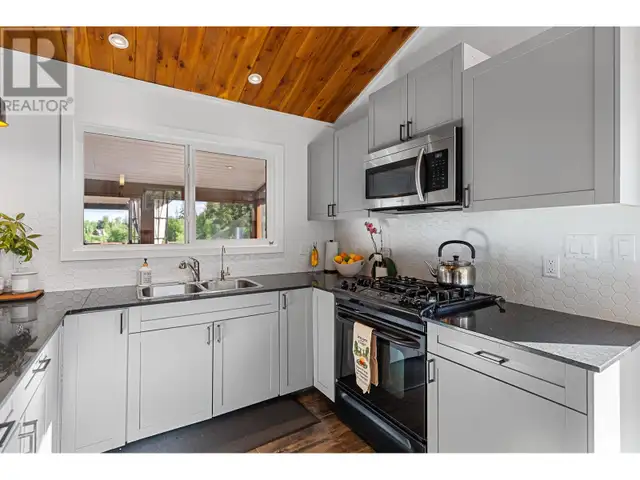 27705 N NESS LAKE ROAD Prince George, British Columbia in Houses for Sale in Prince George - Image 6