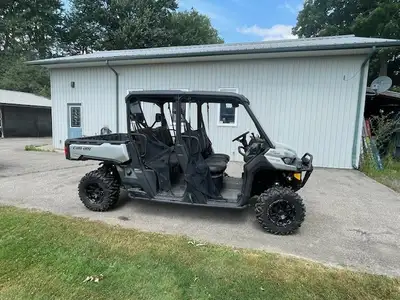 Very Little use Defender XT Max with 6 ft plow. Everything works as it should front rear LED aux lig...