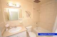 STUDENT-FRIENDLY 3 BEDROOM 1.5 BATHROOM APARTMENT FOR RENT IN LONDON! STEPS TO THE UNIVERSITY OF WES... (image 5)