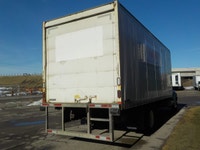 Ryder Stock ID: 815742 Transmission Type/Speed: AUTO 9 Engine: DIESEL B6.7'17 240/2400 Horse Power:... (image 5)