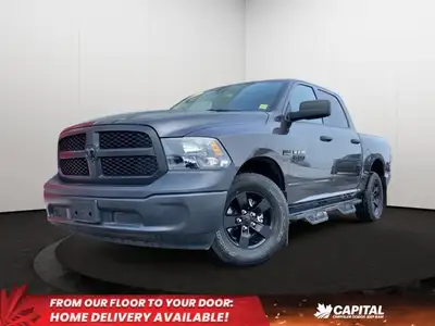 This Ram 1500 Classic has a strong Regular Unleaded V-8 5.7 L/345 engine powering this Automatic tra...